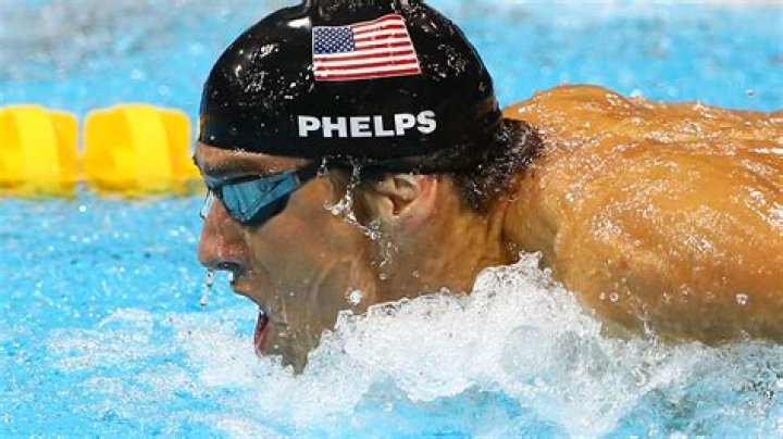 Does Phelps have siblings?