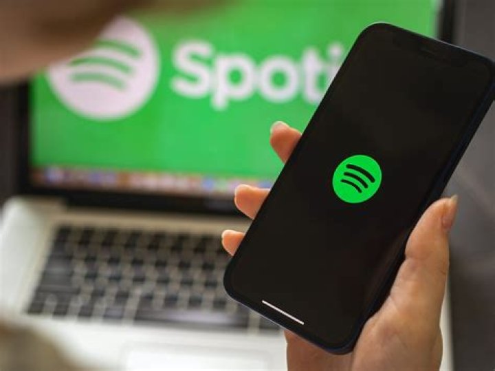 Does Soundrop work with Spotify?
