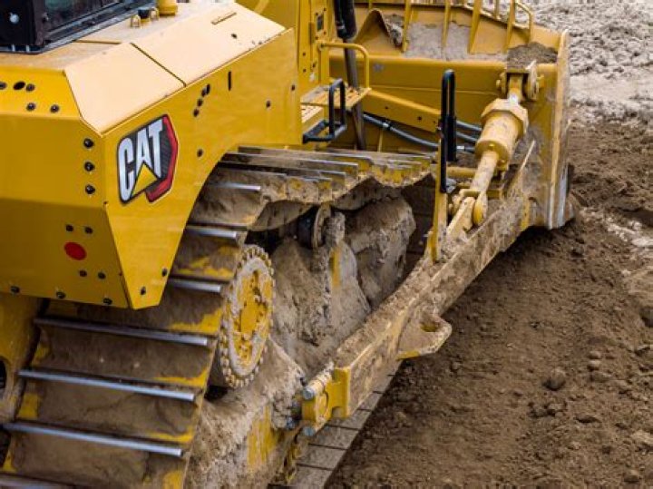 How much does a cat d6k Dozer weight?