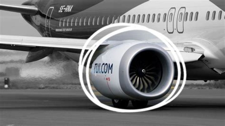 How much thrust does a 737 engine have?