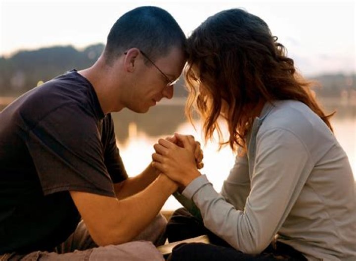 How should couples pray together?