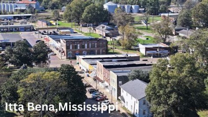 Is Itta Bena open?