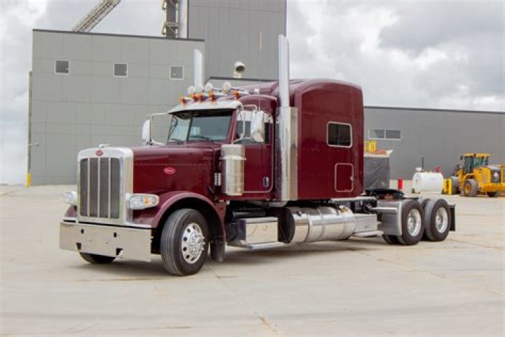 When did Peterbilt stop making the 379?